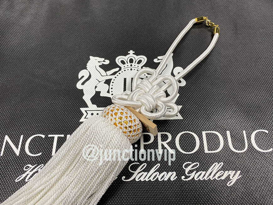 Junction Produce Fusa Kiku Knot MonoWhite Large Tassel VIP CAR