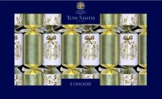 Tom Smith Gold & White with Gold Wreath Cracker 8pk - Coming Christmas 2026 BD