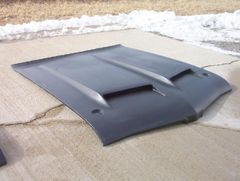 Glasstek : H6001 : 1970 - 1970 : Oldsmobile Cutlass     : Hood - Bolt on - Ram Air - Reproduction