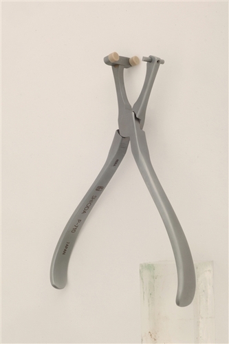 Bond Removing Pliers for Anterior Teeth 