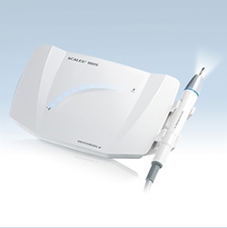 Scalex Brite LED Piezo Ultrasonic Scaler with LED handpiece (with 3 Universal A tips)