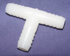 Tee Hose Barb 1/2 x 1/2 x 1/2 - White