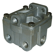 R-5 RELAY VALVE