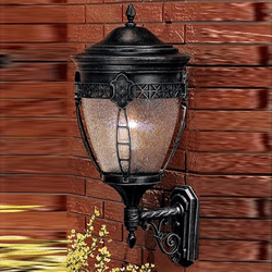 Hanover Lantern B33071 North Hills Medium Traditional Outdoor Wall Lighting Fixture