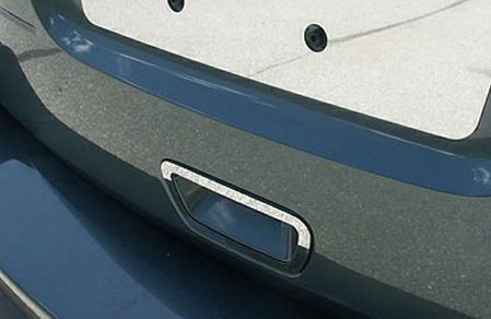 04-08 Chrysler Pacifica Tailgate Handle Trim