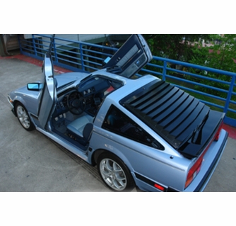 ランボ様 Transform Your Nissan 300ZX 1984-1989 with Vertical Doors