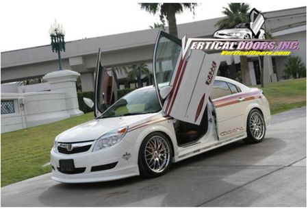 2007-2009 AURA 4DR Vertical Lambo Door Kit