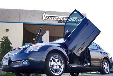  2007-2010 ALTIMA 4DR Vertical Lambo Door Kit