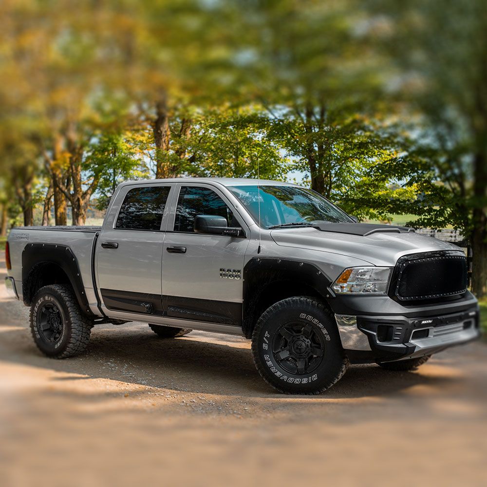 Ram Rocker Panel 2009-2018 Dodge Ram Classic Crew Cab Door Rocker Panels