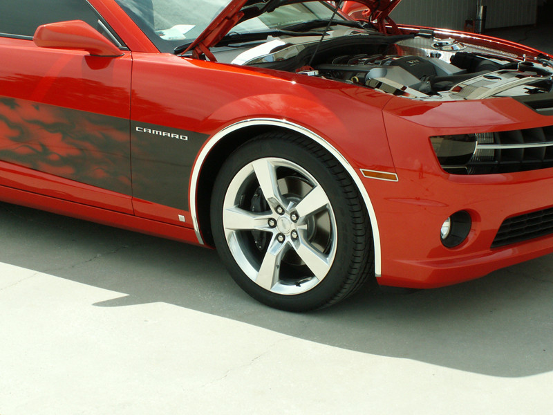 20102013 Camaro Chrome Vinyl 4pc 1" Wheel Well Molding Kit ACC 102028