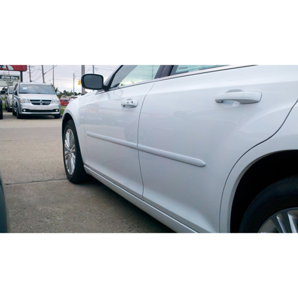 20112019 Chrysler 300 300C Painted Body Side Moldings