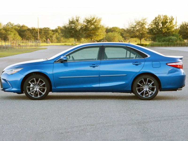 20122017 TOYOTA CAMRY CHROMELINE PAINTED BODY SIDE MOLDING