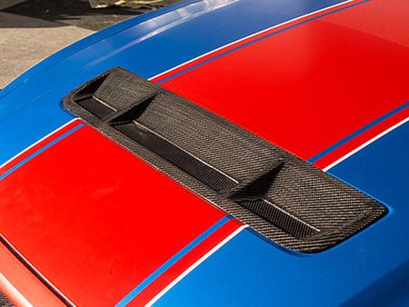2013 - 2014 Mustang Carbon Fiber GT500 Style Hood Vent