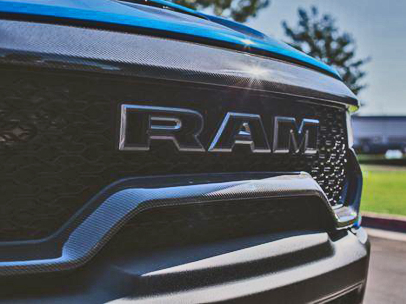 20212023 RAM TRX CARBON FIBER FRONT O.E.GRILLE TRIM LOWER