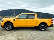 2022-2023 Ford Maverick Body Side Moldings | Mid Door Position