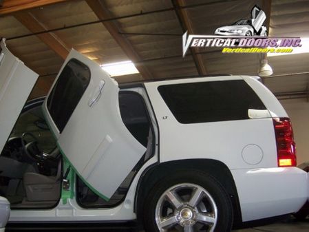 Chevrolet Tahoe Rear Vertical Doors Conversion Kit 2007-2013 | DISCONTINUED