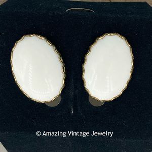 ARCTIC PEARL Earrings