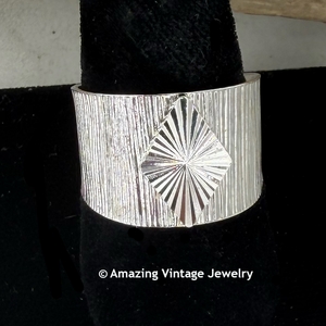 AVANTE Ring 
