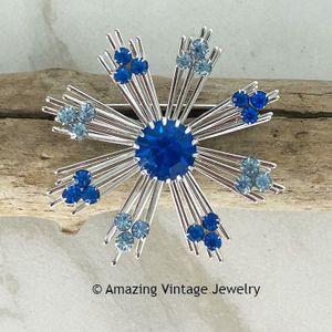 BLUE SNOWFLAKE Pin