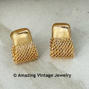 BOW TIE Earrings - Clip