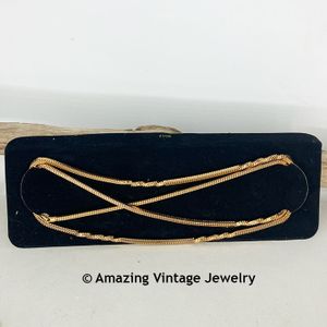 CARAVAN Necklace on Card