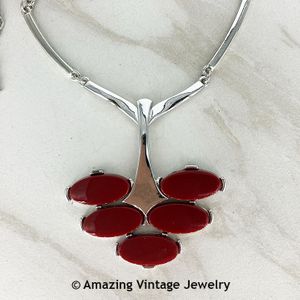 CONTINENTAL Necklace