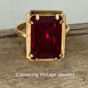 CRIMSON Ring