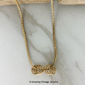 EASY ELEGANCE Necklace