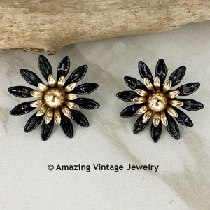 FASHION PETALS Earrings - Black