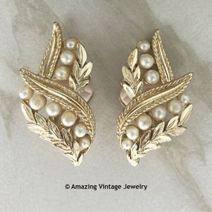Gold and Pearl Earrings - Canada