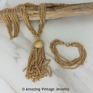 GOLDEN TASSEL Necklace/Bracelet Set