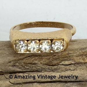 Goldtone Canada Ring with Rhinestones