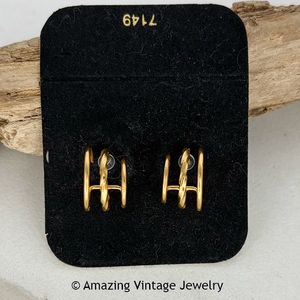 ILLUSION Pierced Earrings 