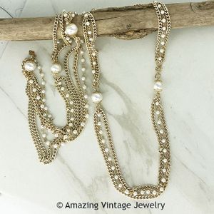 INSTANT FASHION Necklace - Goldtone