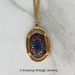 LIGHT OF THE EAST Necklace