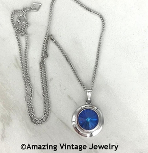 LIQUID LIGHTS Necklace