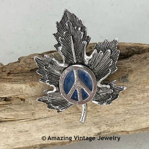 MISS CANADA PEACE Pin