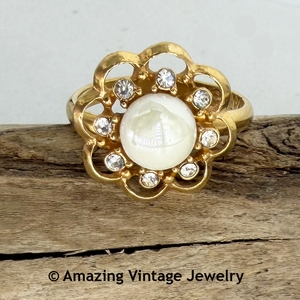 NEW LUSTRE Ring