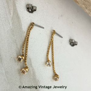 PETITE ACCENT Earrings