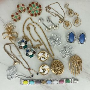 Sarah Coventry 15 piece Lot