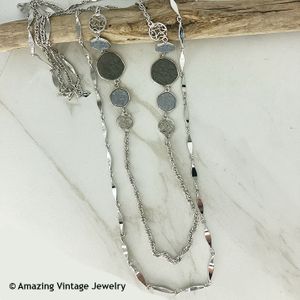 SILVERY TASTE OF HONEY Necklace in Box