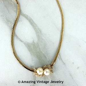 SNOWFLOWER Necklace