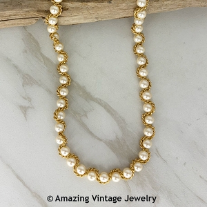 SOFT TWIST Necklace