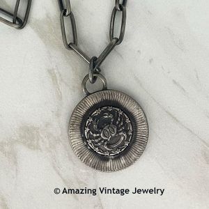 SUN SIGNS Necklace Cancer