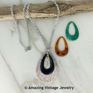 ULTRA-VERSATILE Necklace