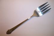 1881 Rogers PLANTATION Meat Serving Fork