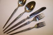 Dalton WINTHROP 5-piece Place Setting