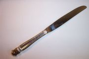 Holmes & Edwards DANISH PRINCESS Dinner Knife 9"