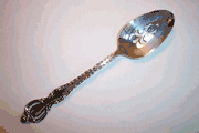 International Deepsilver COUNTESS Pierced Serving Spoon