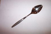 International Deluxe SATURNA Place / Soup Spoon